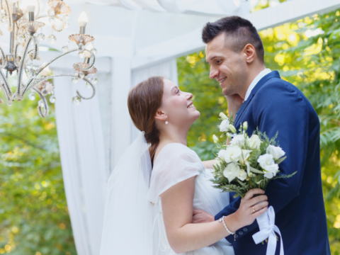 【名古屋の質屋ブログ】ナシ婚・家族葬の時代に、質屋の商いはどう変わったのか